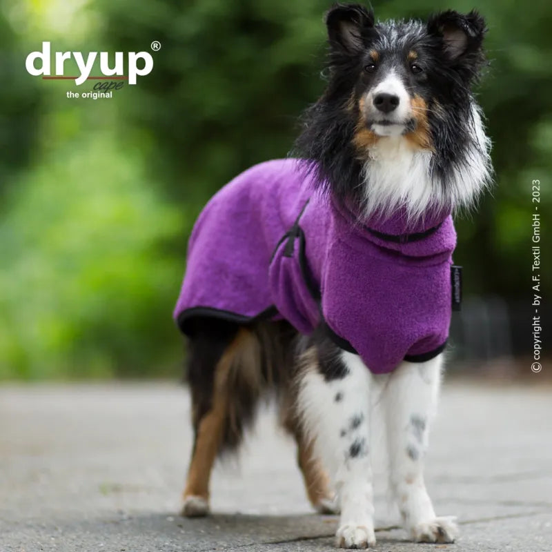 Dryup Cape Bademantel Bilberry 40