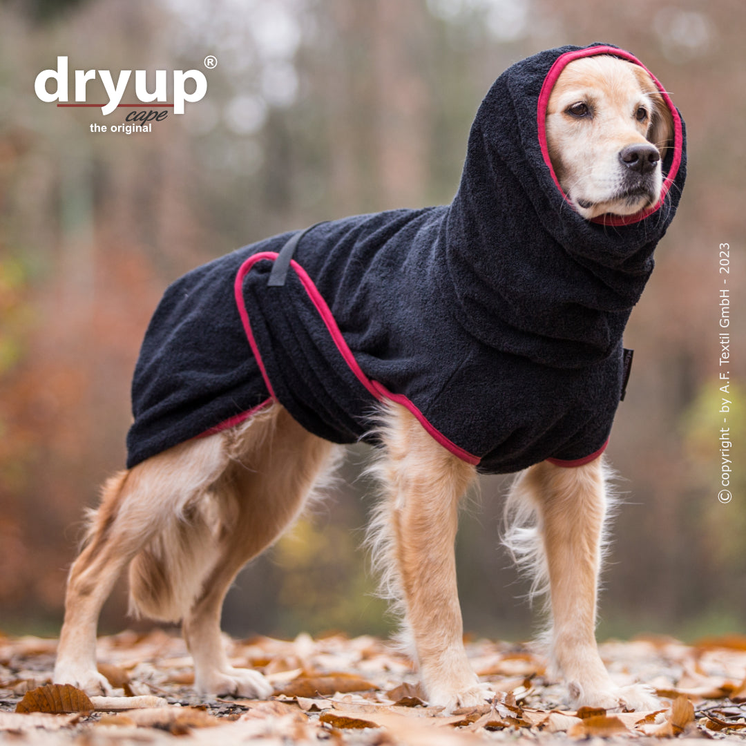 Dryup Cape Bademantel Schwarz