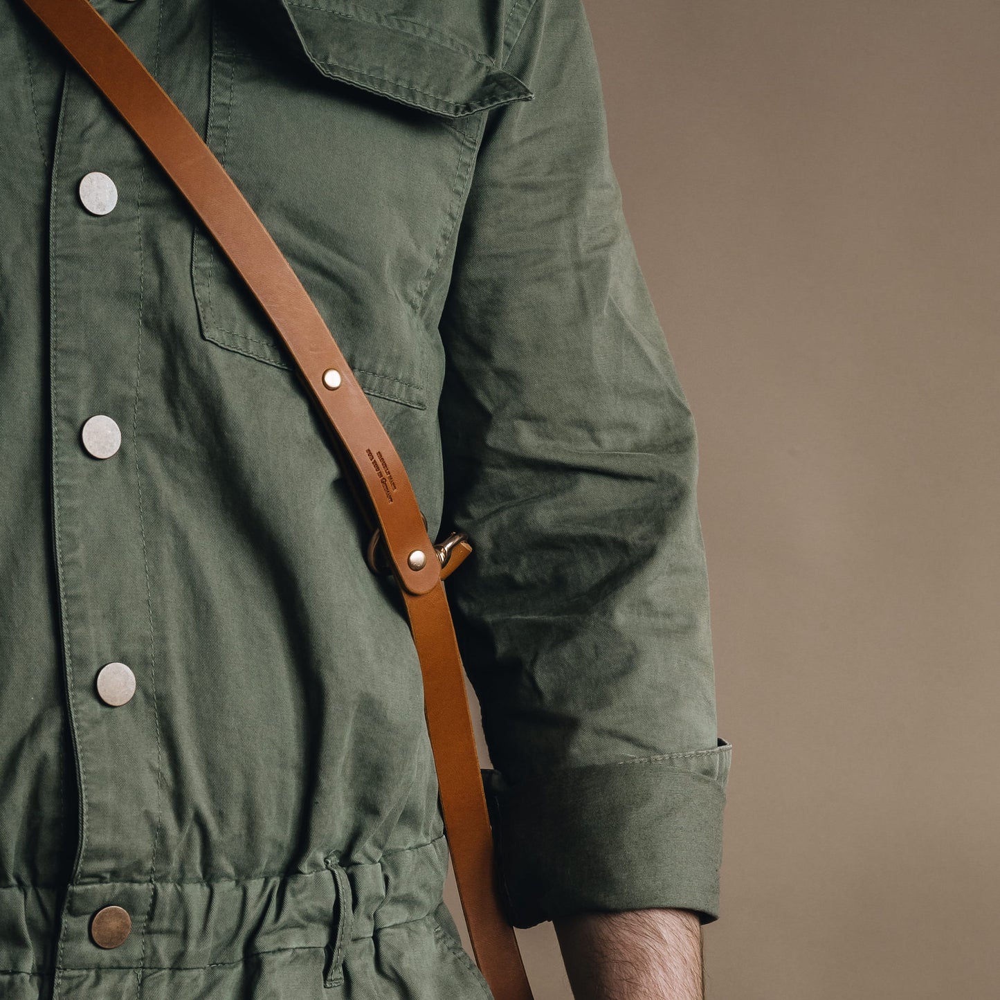 Umhängeleine aus Leder. Lasso Brown