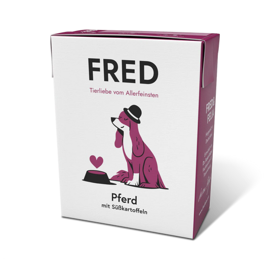 Pferd mit Süßkartoffeln