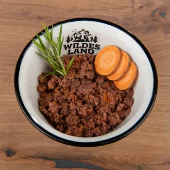 Pferd mit Süßkartoffeln